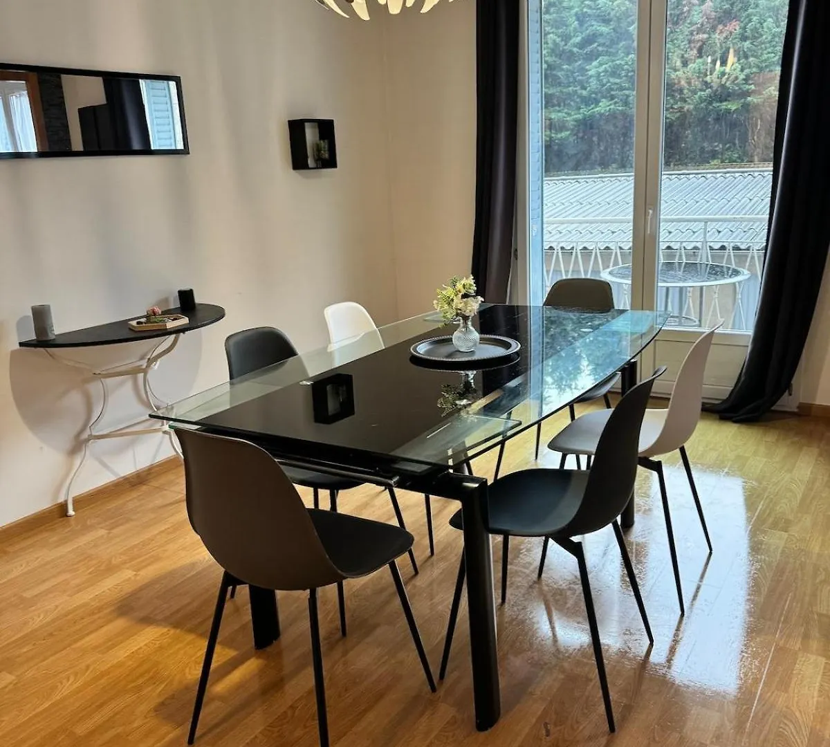 Agreable T3 Avec Lits Double, Garage Et Velos Chambéry